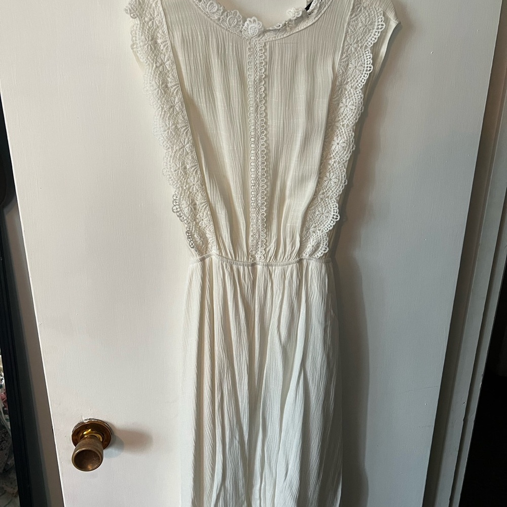 Elegant White Lace Trim Dress
